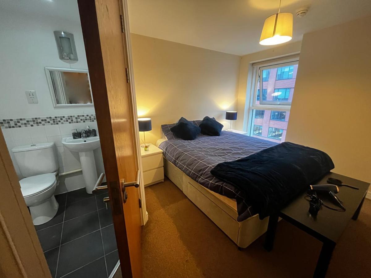 City View Spacious 2 Bed Apartment 2 Bathrooms Manchester Esterno foto