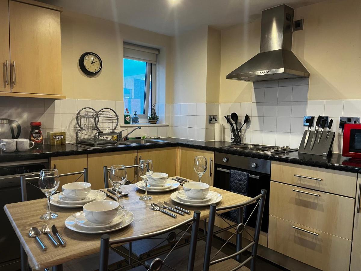 City View Spacious 2 Bed Apartment 2 Bathrooms Manchester Esterno foto
