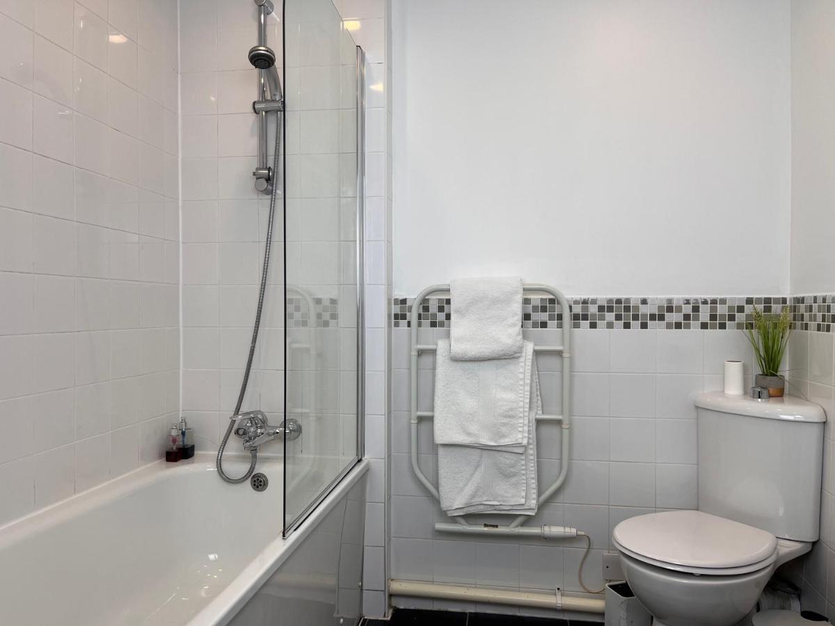 City View Spacious 2 Bed Apartment 2 Bathrooms Manchester Esterno foto